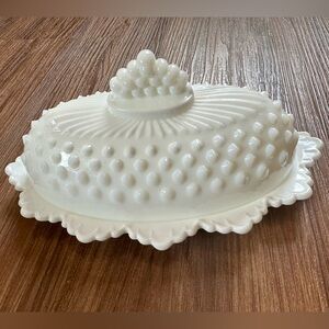 Vintage Fenton White Milk Glass Hobnail Oval Covered Butter Dish